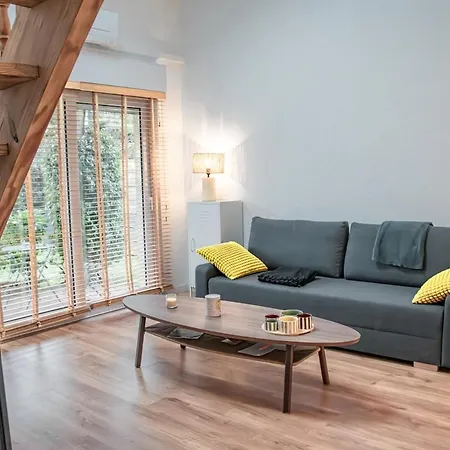 Maison 4 Personnes Bordure Foret